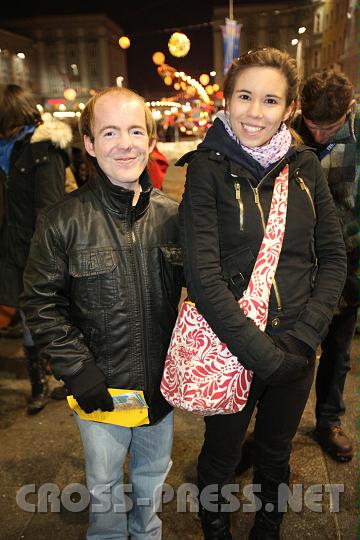 2010.12.04_18.07.20.jpg - Das sind die liebste Babysitter, die je beim JfL im Einsatz waren ! :)