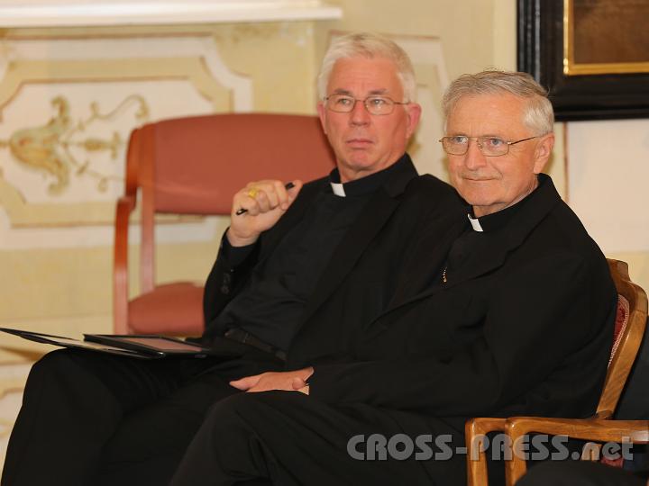 2012.04.27_14.25.51.jpg - Bischof Werner, Weihbischof Lackner