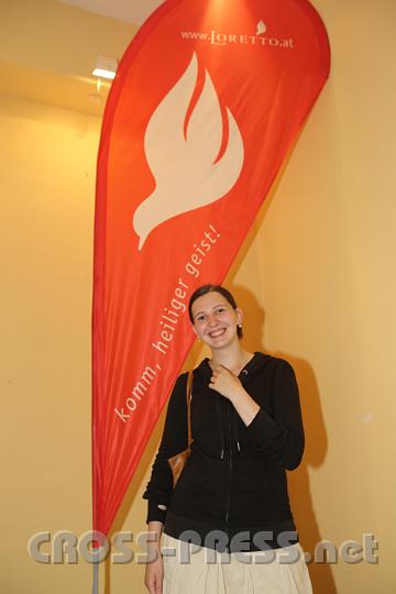 2012.06.08_23.54.27.jpg - Petra ist bei einer Freikirche kommt aber immr gerne zu Kath-Events.  :)