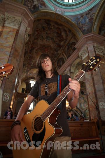 2012.07.17_17.48.08.jpg - Ein "Rocker" f�r Jesus.  ;)