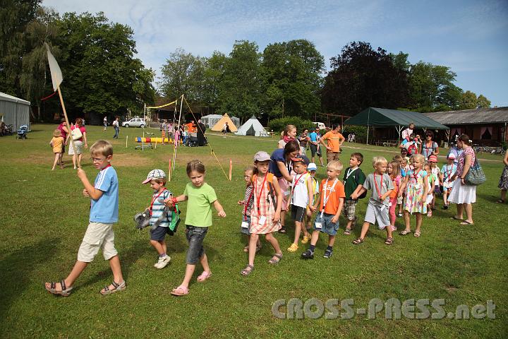 2012.07.19_09.33.58.jpg - Die Springmäuse hüpfen davon.  :)