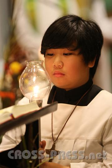 2012.11.18_16.27.50.jpg - Eva und DI Erich Berger, Leiter der Akademie für Familienpädagogik/Schönstatt am Kahlenberg, begrüßen die Familientrainer-Ehepaare und Gäste.