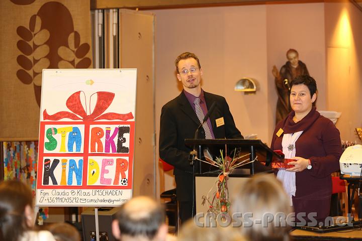 2012.11.18_15.31.03.jpg - Klaus und Claudia Umschaden verraten, wie es uns gelingen kann, unsere Kinder zu starken, freien, selbständigen Persönlichkeiten zu erziehen: "Starke Kinder"