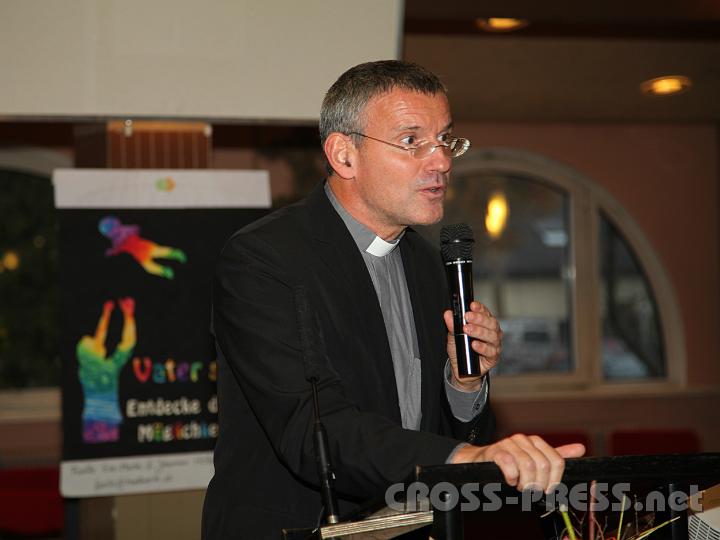 2012.11.18_15.35.44.jpg - Generalvikar Krasa