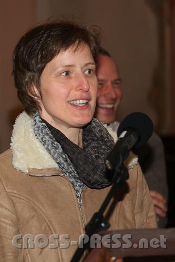 2013.05.04_11.37.40.jpg - Marianne Ilsinger von der "Gemeinschaft der Seligpreisungen".