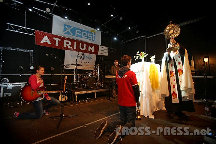 2013.05.31_21.39.57.jpg - Anbetung