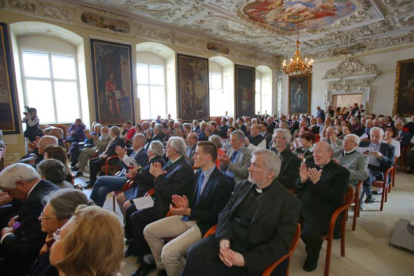 GrundSteinLegung HochSchul-AusBau