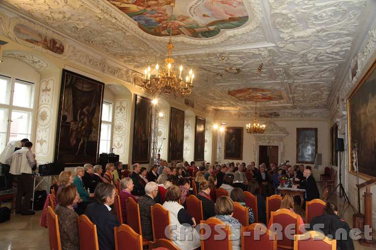 2014.01.18_10.46.44.jpg - P. Leo erinnerte die Mitarbeiter daran, dass sie vor allem das verkündigen, was sie SIND - nicht nur das, was sie sagen.