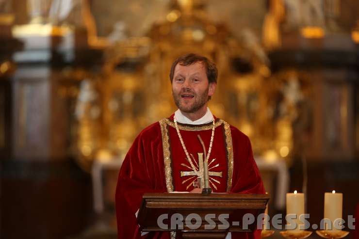 2014.05.21_19.49.18.jpg - Predigt, Abt Reinhold Dessl