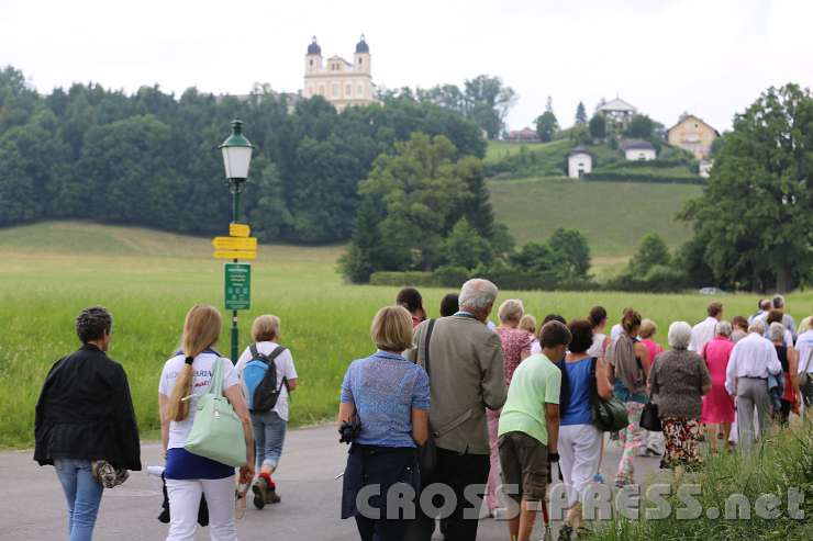 2014.06.13_16.20.41.jpg - Kirche in Sicht!