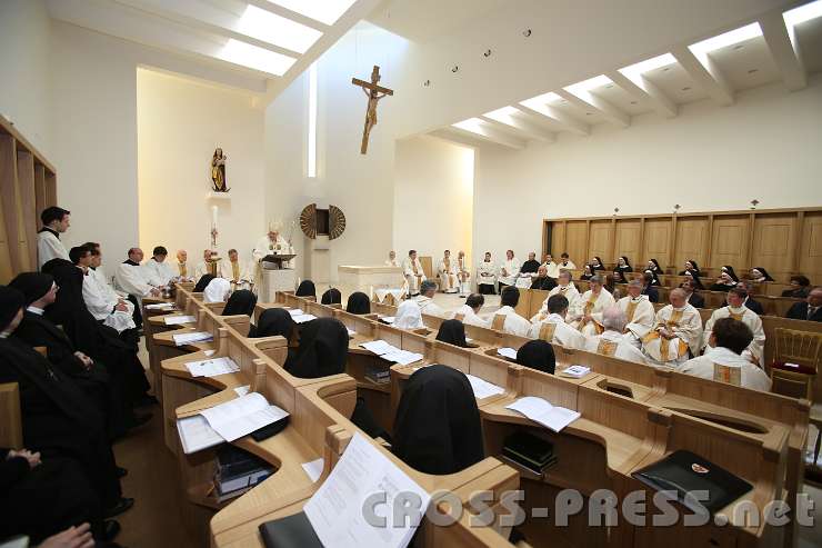 2014.06.26_10.19.07.jpg - Predigt des Kardinals zur Kirchweihe.