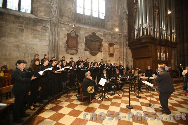 2014.09.14_16.25.37.jpg - "Ars musica" unter Leitung von Thomas Dolezal.