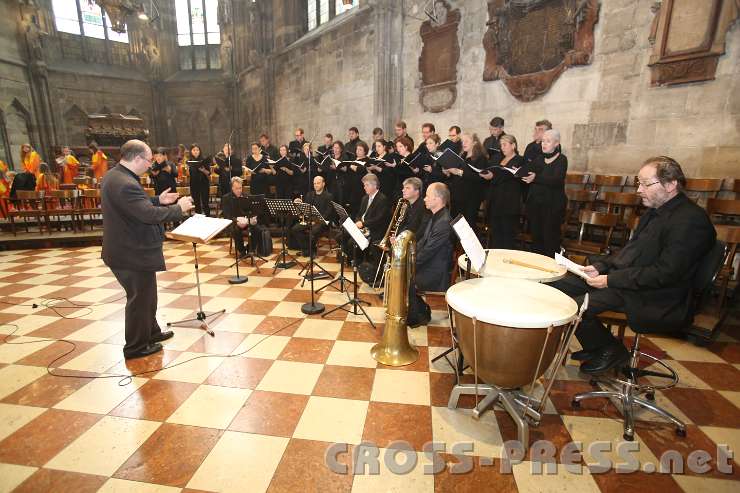 2014.09.14_17.19.41.jpg - "Ars musica" unter Leitung von Thomas Dolezal.