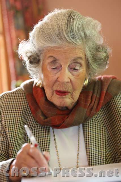 2014.09.16_11.29.48.jpg - Fürstin Marianne zu Sayn-Wittgenstein