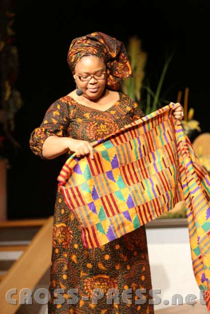2014.09.22_19.28.56.jpg - Leymah Gbowee