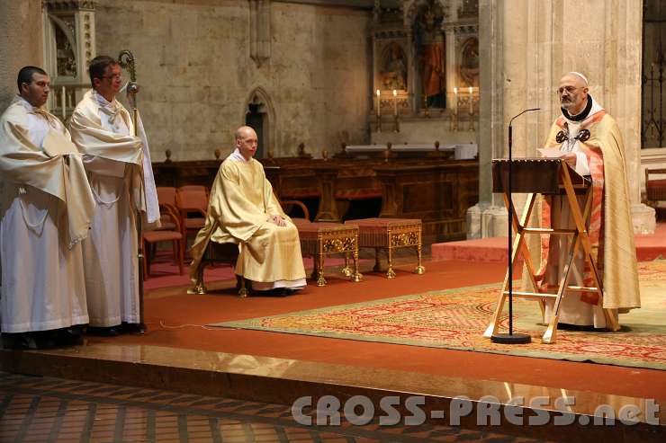 2014.11.14_18.23.22.jpg - Vesper mit Generalabt Mauro Lepori aus Rom.