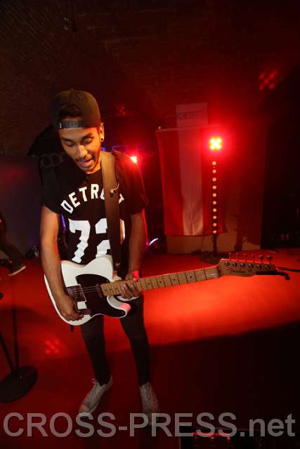 2015.01.23_22.17.31.JPG - "Good Weather Forecast"