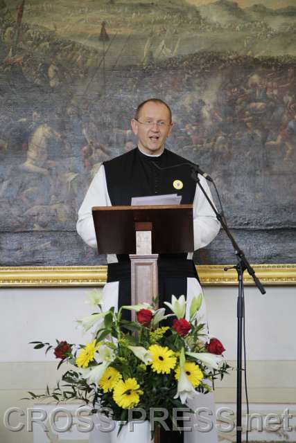 2015.04.30_11.00.58.JPG - Für Rektror Prof. Dr. P. Karl Wallner ist die geschenkte Bibliothek ein Quantensprung für die Profilierung als theologische Hochschule,