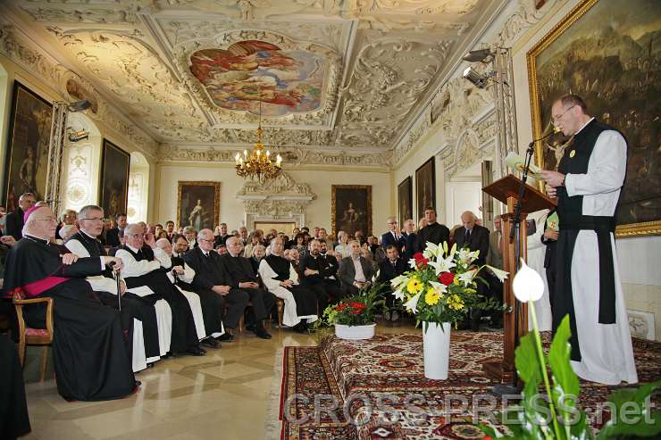 2015.04.30_11.25.04.JPG - Rektor Pater Karl Wallner