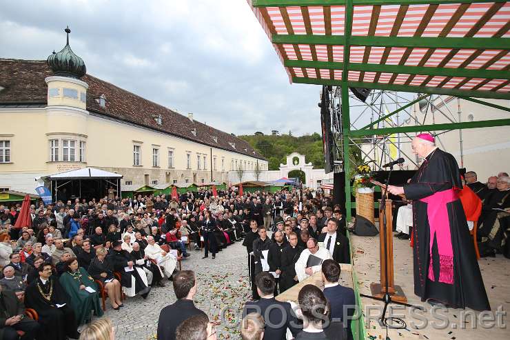 2015.04.30_17.52.45.JPG - Nuntius Zurbriggen