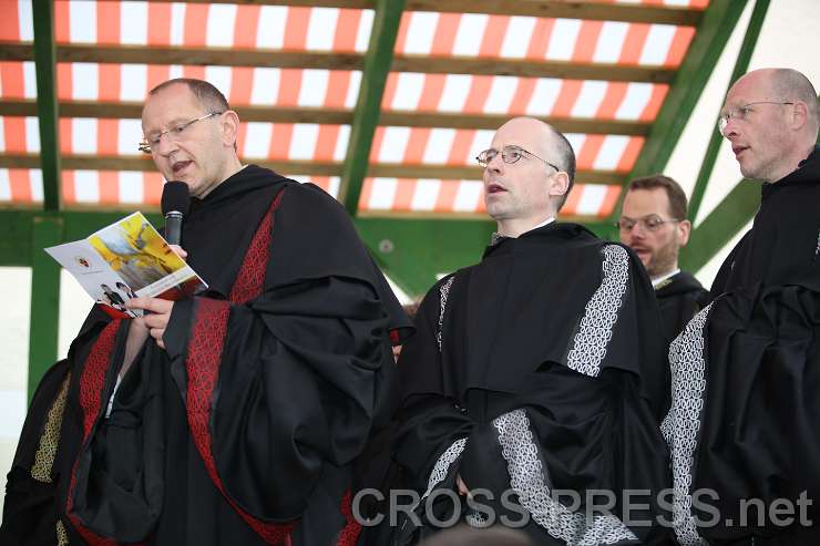 2015.04.30_18.09.12.JPG - Bundeshymne