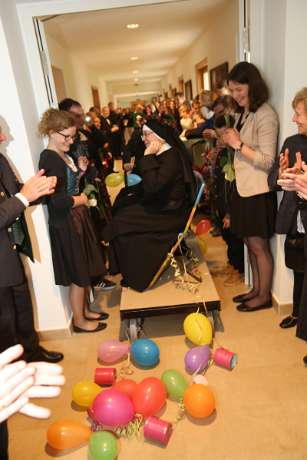 Ewige Profess von Sr.Faustine u. Sr.Nathanaela OSB