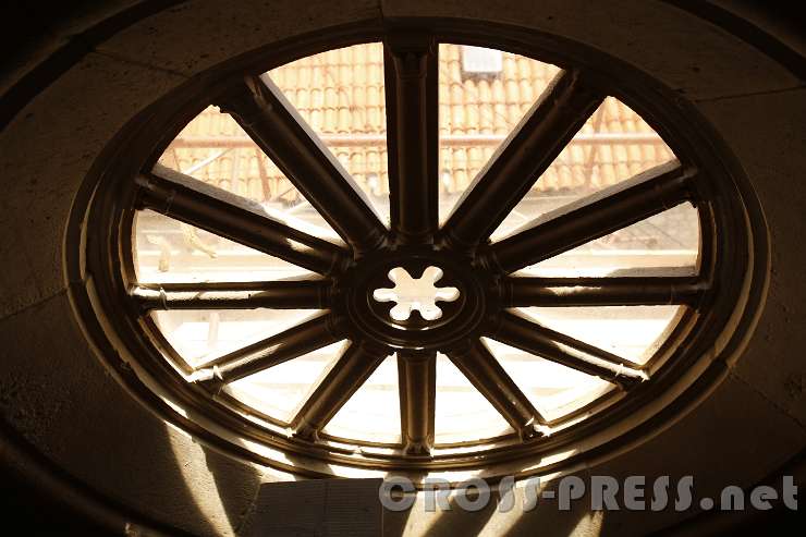 2015.07.29_12.41.28.jpg - Rosettenfenster