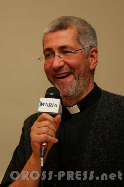 2015.11.21_15.03.26.cc.jpg - ... fröhliches Geburtstagskind !