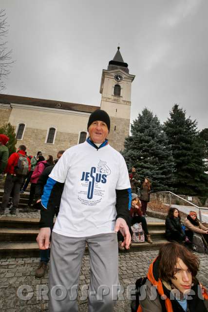 2016.03.12_16.33.45.jpg - 7. Station Pfarrkirche Maria Himmelfahrt in Stronsdorf.