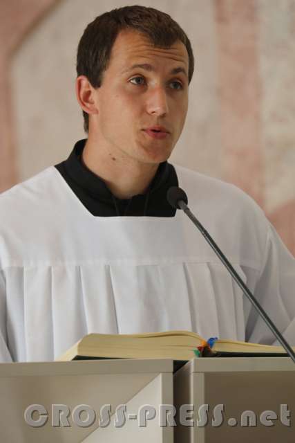 2016.09.10_11.34.17.JPG - Lesung: Br. Nickel Racheba