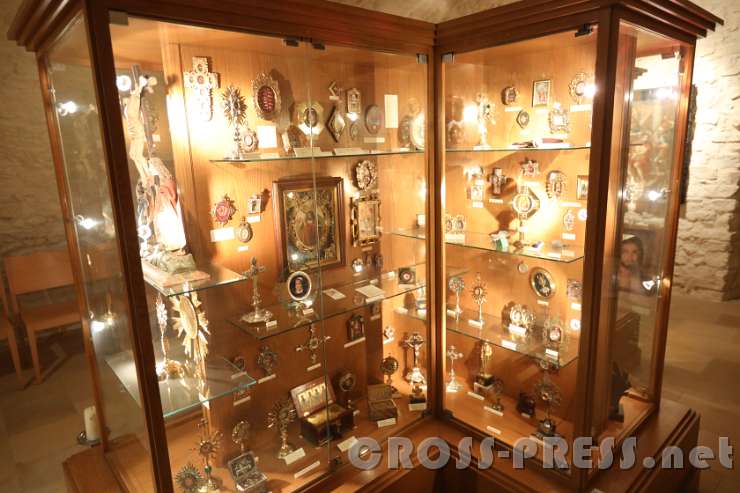 2016.09.10_17.03.11.JPG - Reliquienschrein