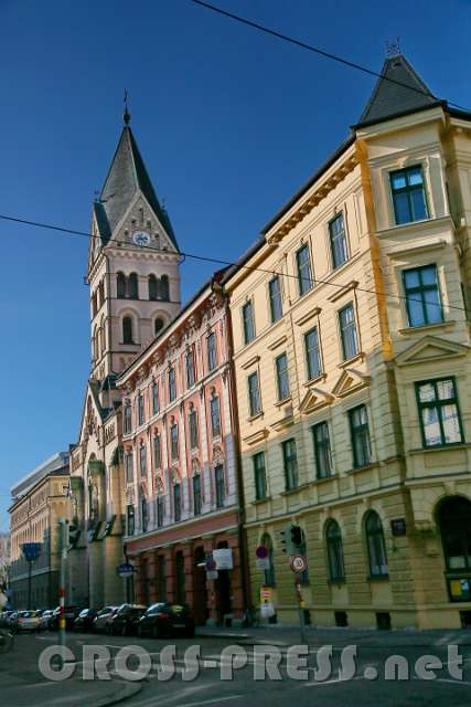 2017.02.11_14.22.46.JPG - Das Redemptoristenkolleg in der Maximilianstraße, in dem sich auch das Innsbrucker Radio Maria-Studio befindet.