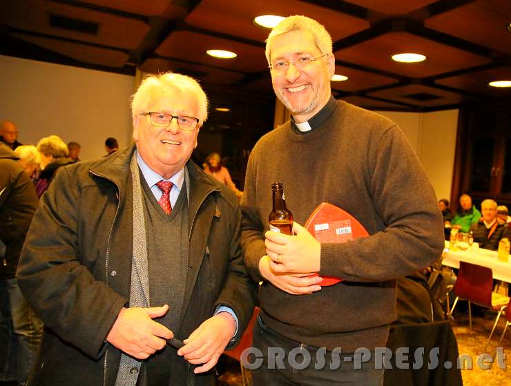 2017.02.11_18.31.23.JPG - Hofrat Mag. Ferdinand Reitmaier mit Programmdirektor Andreas Schätzle.