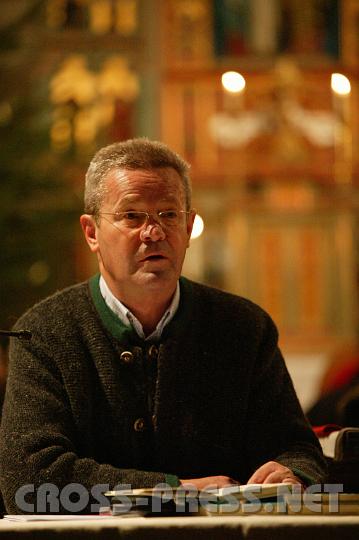 2008.12.13_20.12.12.JPG - Sprecher Walter Egger von Radio Ober�sterreich