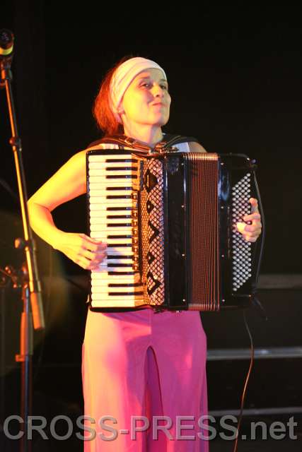 2014.09.05_20.53.54.jpg - "Das Großmütterchen Hatz"