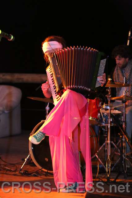 2014.09.05_21.13.43.jpg - "Das Großmütterchen Hatz"