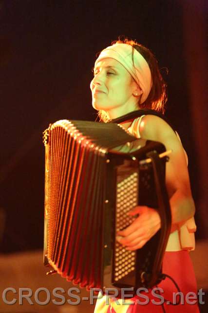 2014.09.05_21.21.23.jpg - "Das Großmütterchen Hatz"