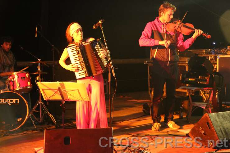 2014.09.05_21.35.47.jpg - "Das Großmütterchen Hatz"