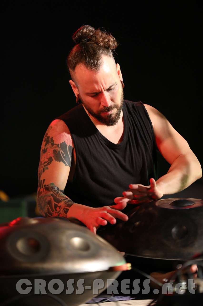 2017.07.29_22.51.07_01.jpg - Adrian J Portia, Melbourne, Australia