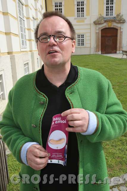 2016.04.01_11.13.26_14.JPG - Kurator Gerhard Proksch.