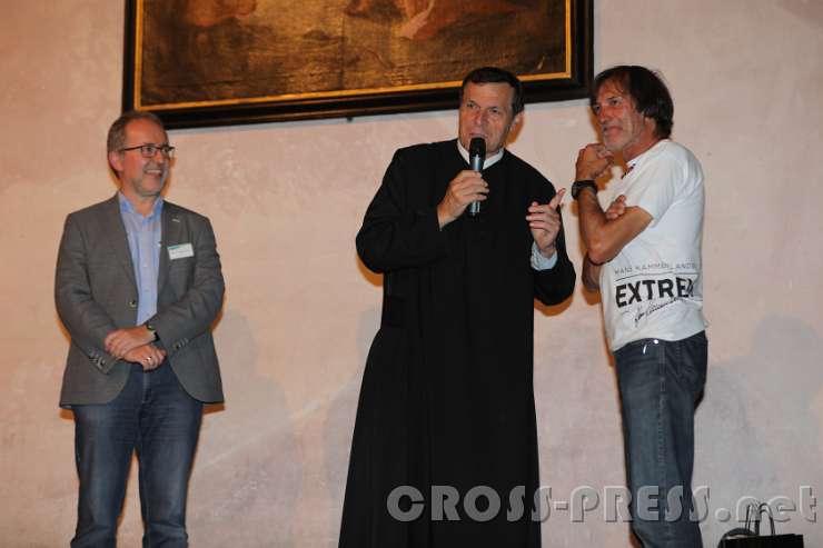 2016.09.29_21.49.15.JPG - Der überaus ruhige Referent aus Sand im Taufers (Südtirol) stellte die Frage: "Gibt es wirklich nur ein Matterhorn?"