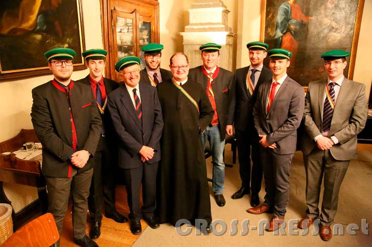 2017.01.13_18.00.05.jpg - "Udonen" - Dr. Huber ist auch Mitglied der kathol. akadem. Verbindung, die 1925 gegründet wurde und sich nach Udo, dem Stifter von Seitenstetten,UDONIA nannte.