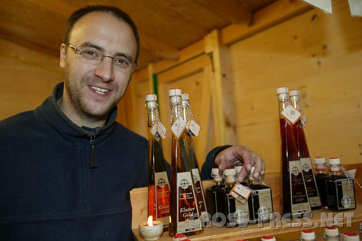 2008.12.13_13.03.31.JPG - Das Kloster Gut Aich hat sich seit seiner Gr�ndung 1993 zum Ziel gesetzt, einen Beitrag zum friedlichen Zusammenleben von Menschen und V�lkern in Europa zu leisten. Die M�nche haben beschlossen, die gesamte Anlage des Klosters neu zu bauen als Europa-Friedenszentrum. Sie wollen dadurch im Salzkammergut, in der Gemeinde St. Gilgen, einen neuen Impuls setzen, der sich als Entwicklungsmotor f�r die ganze Region positiv und innovativ auswirken wird.Diese Initiative wird �ber das Land Salzburg hinaus Resonanz finden in der gesamten EU.