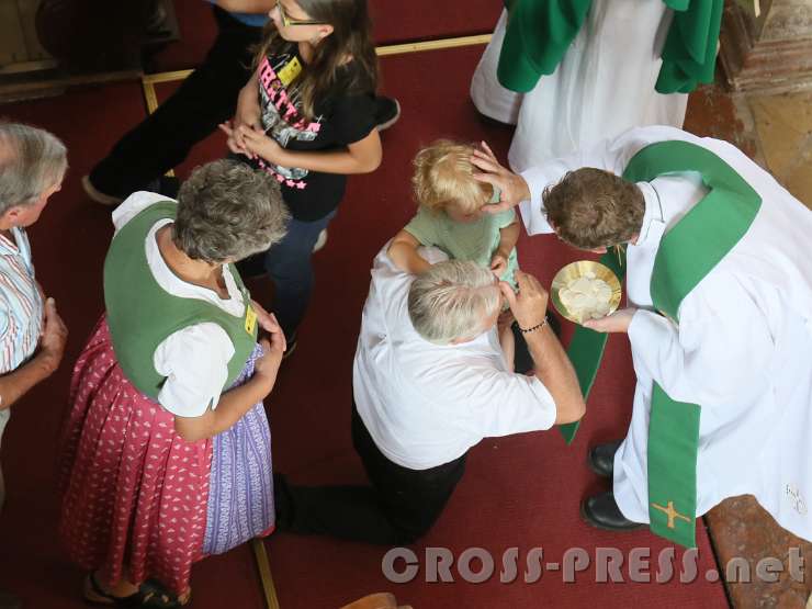 2016.09.04_15.54.53_15.JPG - Kommunion