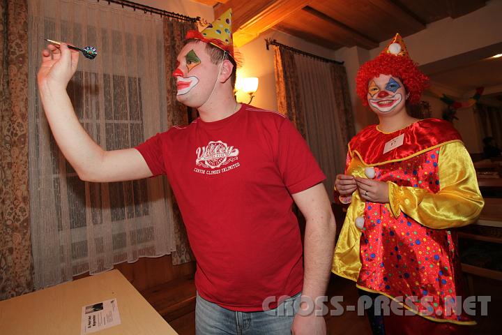 2009.02.24_21.36.20.jpg - Martin Ru�mayr und Angelika Weindlmayer aus St.Perer als Clowns.