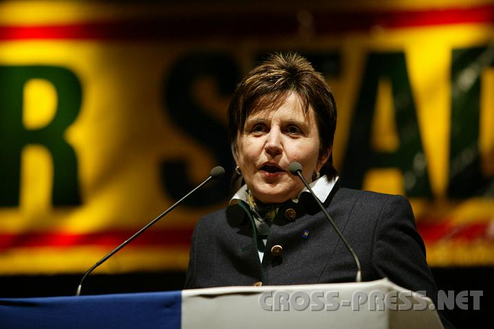 2008.09.27_20.57.31.JPG - "...nicht umsonst hei�t's: ein Michl - drei Leut'!"