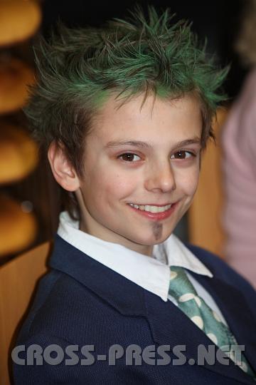 2009.02.22_15.50.56.jpg - Modischer "Herr" Anton Grgic.