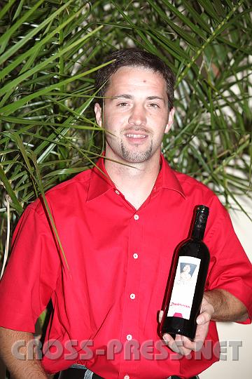 2009.06.12_19.30.22.jpg - Norbert Greil vom Weingut Greil aus Unterstockstall.