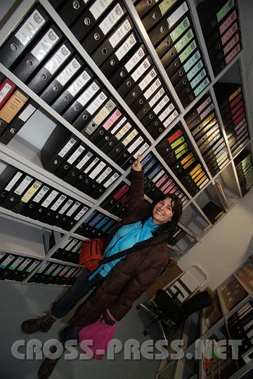 2010.03.12_15.48.34.jpg - Wir Ausl�nder sind bei der Polizei alle "aktenkundig".  :(((