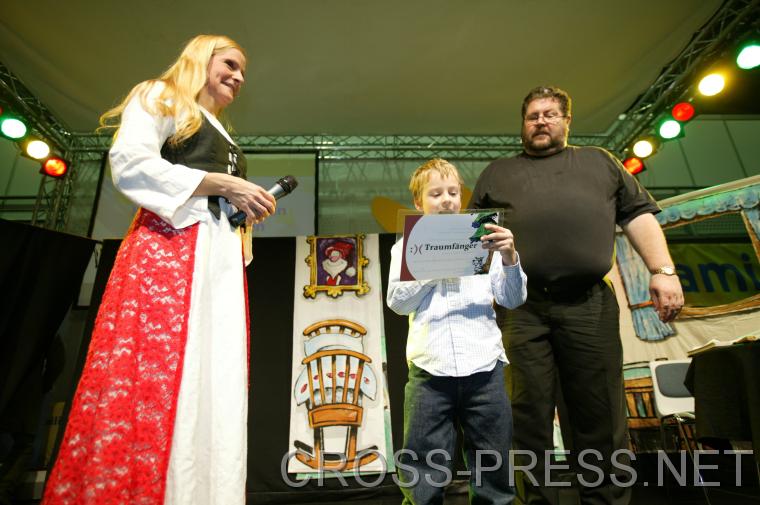 06.11.05_015 'Schneewittchen - und wer spielt die Zwerge ?' Mitspiel-Theater von Christoph Rabls Truppe 'Traumf�nger'. http://www.traumfaenger.co.at